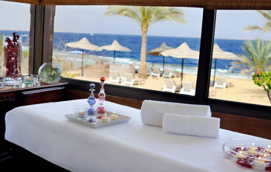Renaissance Golden View Beach 